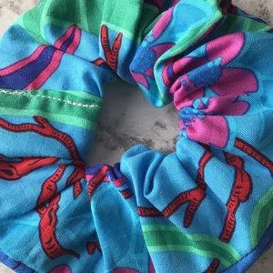 Abstract daffodil floral hair scrunchie blue green